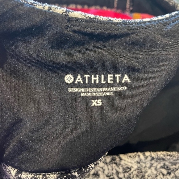 Athleta Exhale Sports Bra - Picture 5 of 7
